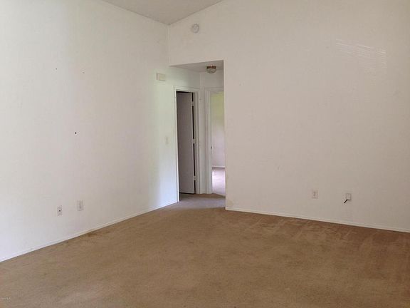 3rd image of 881 Salina St SE