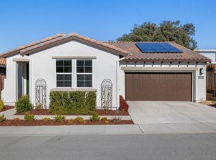 1110 McClellan St, Hollister, CA 95023