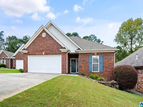 4988 Paradise Lake Cir, Birmingham, AL 35244