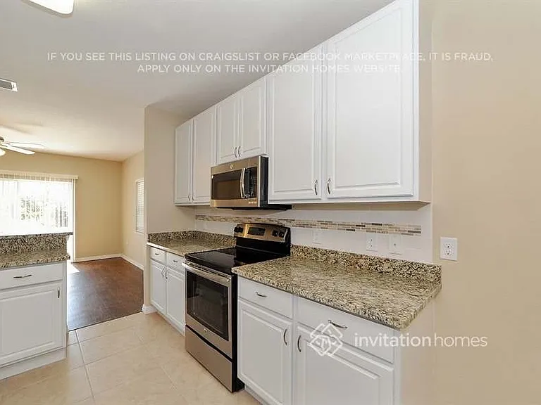 2071 Kabat Ave — Photo 6