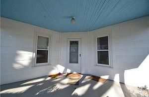 2nd image of 130 Hamilton St