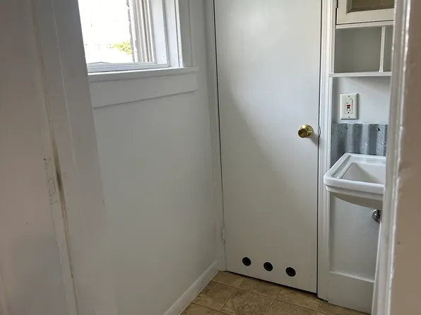 125 S James St #3, Ludington, MI 49431