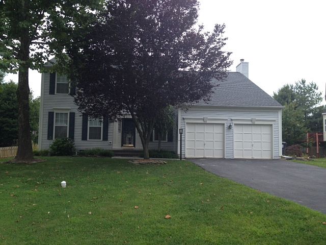 1st image of 32 Savannah Ct