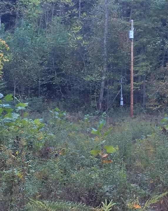 2nd image of 1980 Dry Creek Rd