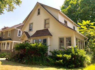 33 Wilsonia Rd, Rochester, NY 14609