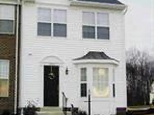 3340 Vineland Pl, Dumfries, VA 22026
