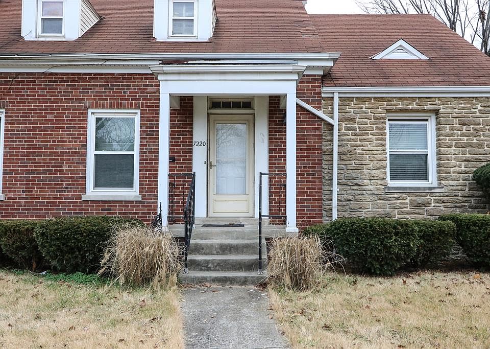 2nd image of 7220 Brookcrest Dr