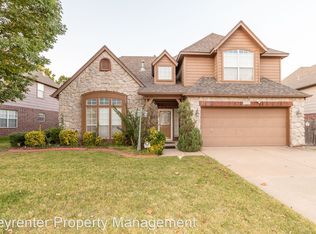 9209 E 77th St, Tulsa, OK 74133