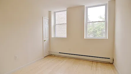 Rented by Park Property Advisors