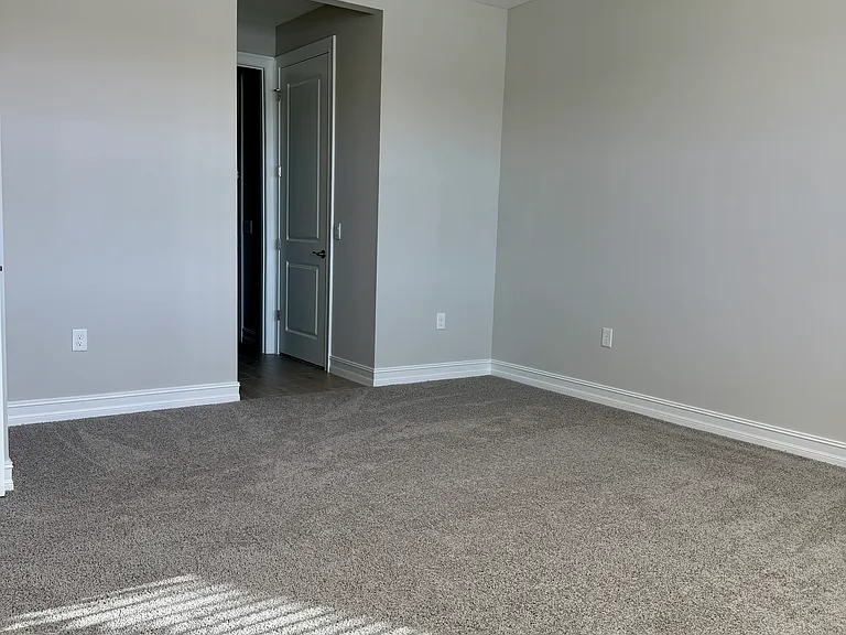 17827 Shade Tree Loop — Photo 11