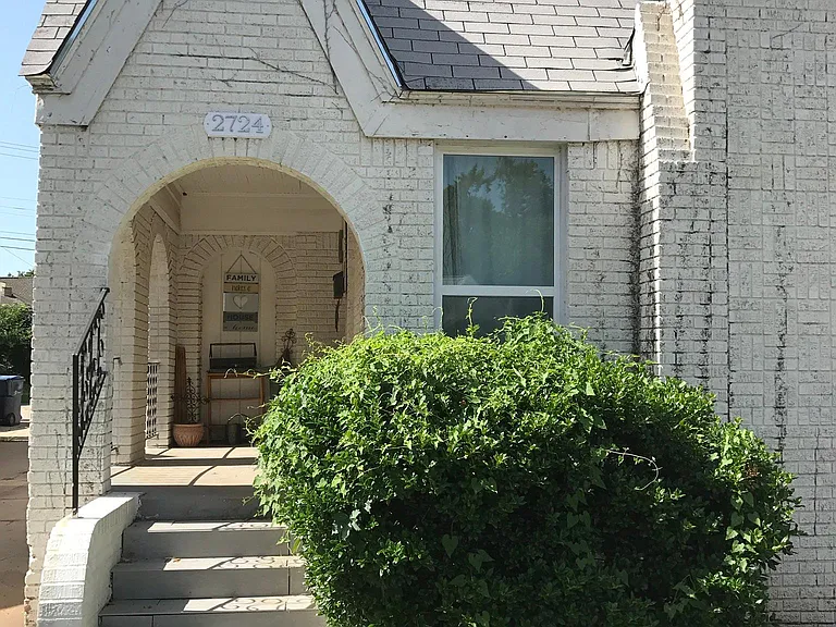 2724 NW 23rd St — Photo 16