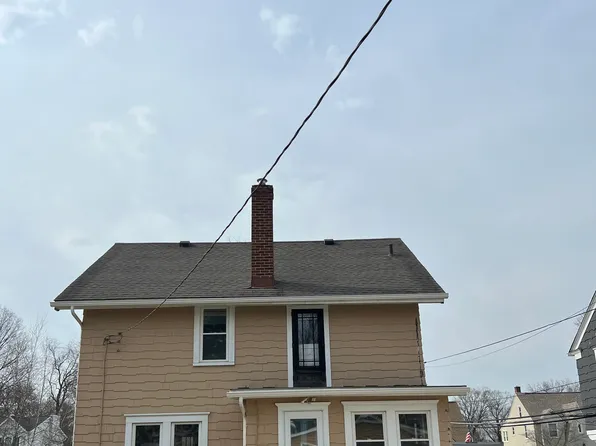 2365 Wyandotte Ave, Cuyahoga Falls, OH 44223