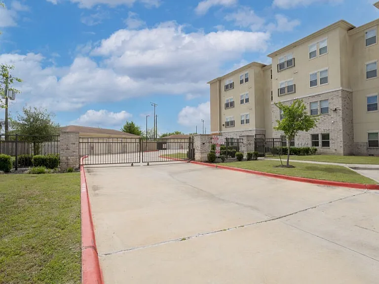Jubilee at Texas Parkway — Photo 19