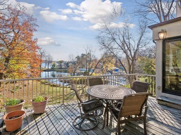 50 Highland Ave, Tonka Bay, MN 55331