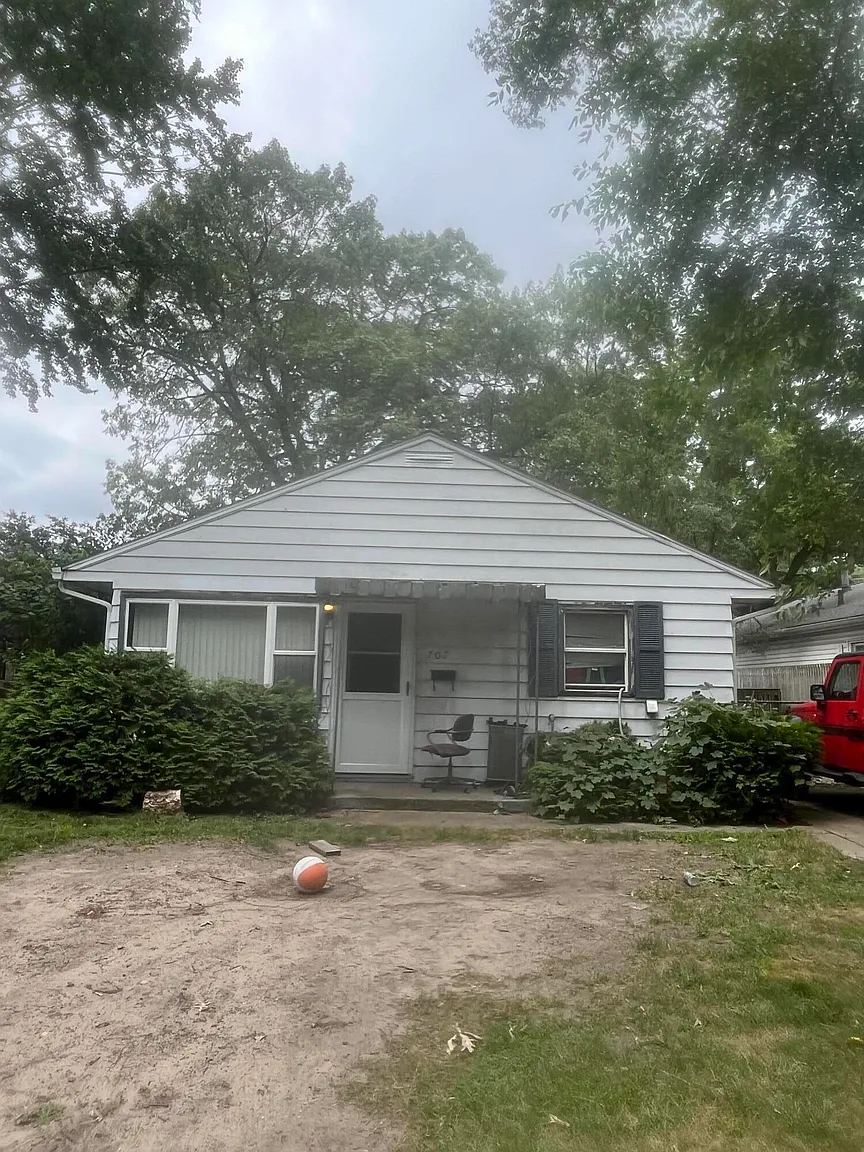 707 S Carroll Ave photo 1