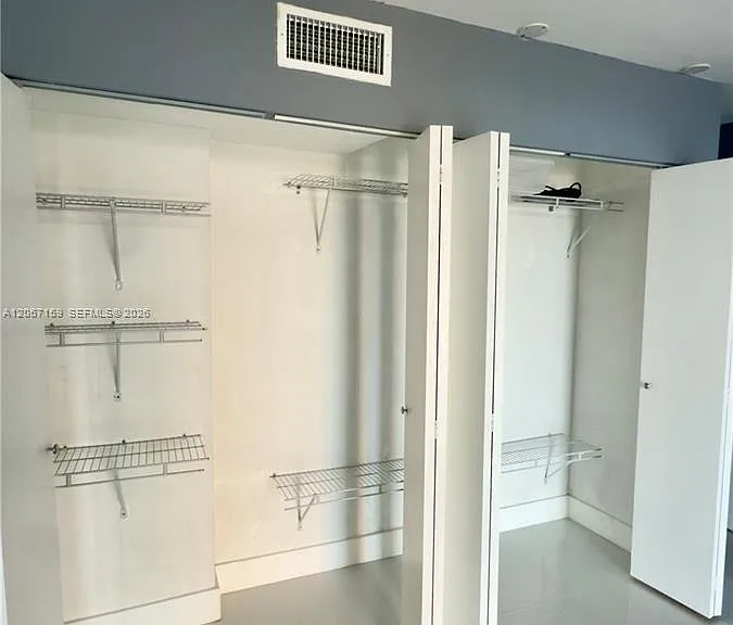 1351 NE Miami Gardens Dr #422E — Photo 15