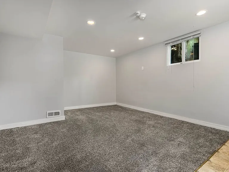 1513 N Dorothy Pl — Photo 18