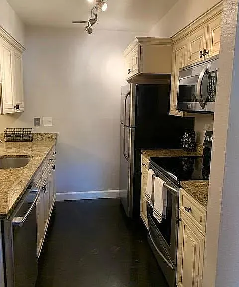3141 S Tamarac Drive #G102 — Photo 3
