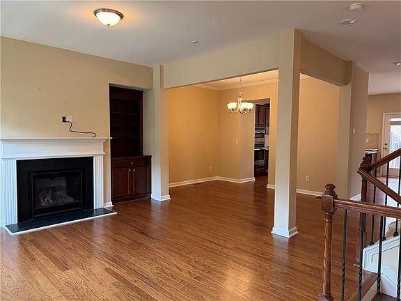 4th image of 3487 New Fawn Ln