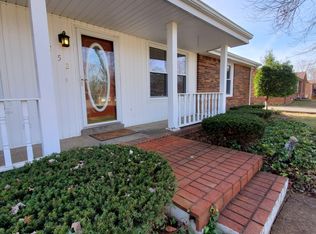 152 W Concord Dr, Clarksville, TN 37042