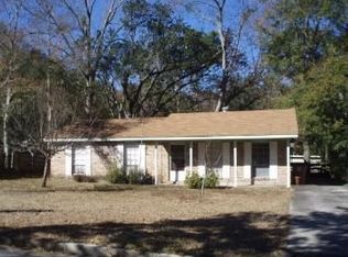 1502 Gloriadale Rd, Mobile, AL 36609