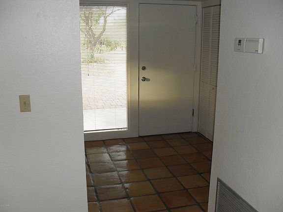 5th image of 1131 W Camino Desierto #A