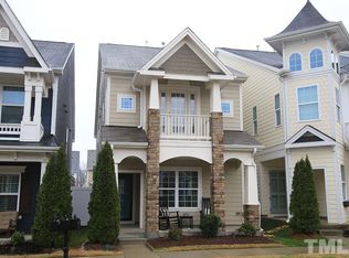 907 Branch Line Ln, Apex, NC 27502