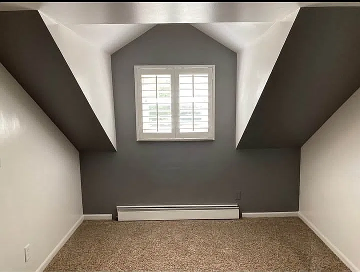 1 bed, 850 sqft, $1,300 — Photo 3