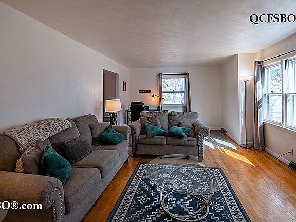 4th image of 3637 35th Avenue Ct