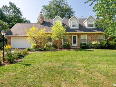 2105 E 46th St, Davenport, IA, 52807