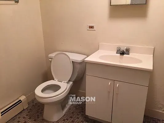 Rented by Mason Group LLC | media 17