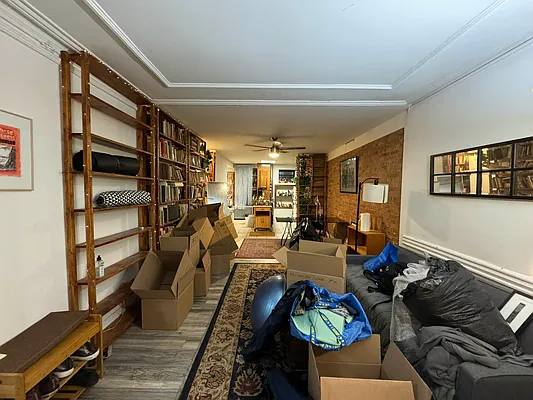 Rented by Mauro Bros Real Estate Services LLC | media 34