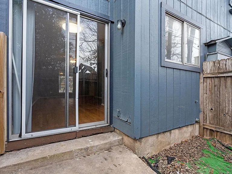 3415 Menchaca Rd #113 — Photo 13