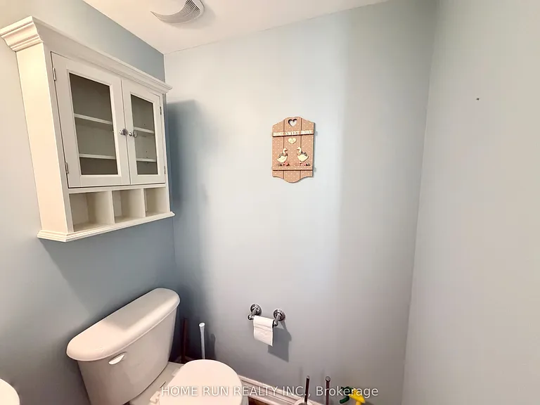 114 Glendore St — Photo 6