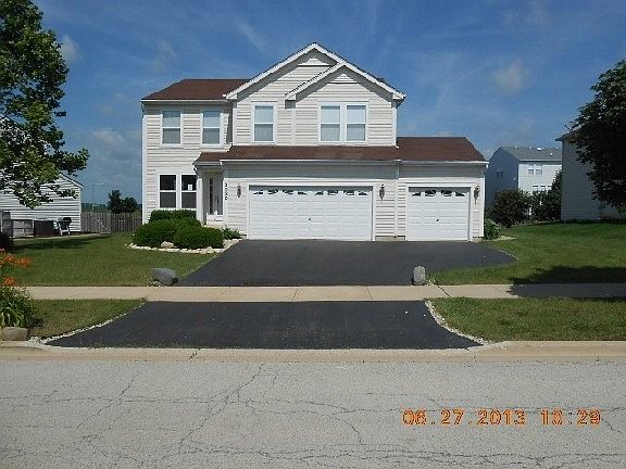 1st image of 3220 Kennedy Dr