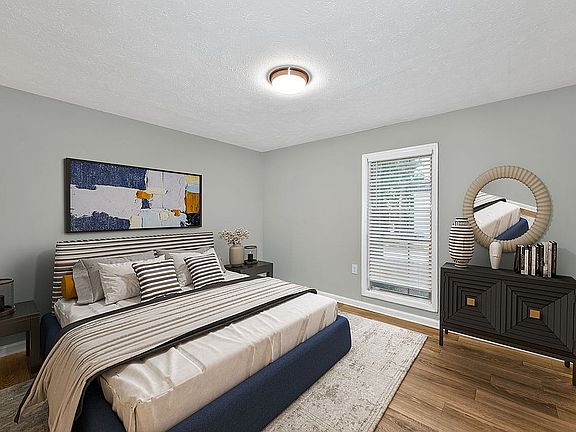 2nd image of 1000 Belmont Park Dr SE #1030-1030D
