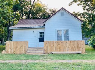 213 Main St, Sumner, MO 64681