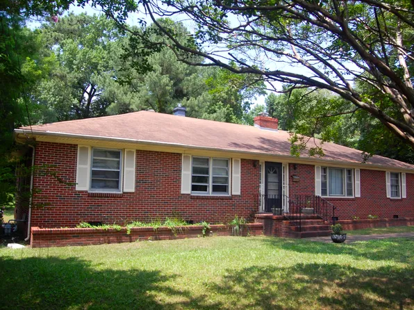 1429 E Pembroke Ave, Hampton, VA 23663