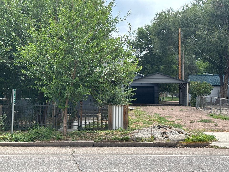 1st image of 619 W 3rd St