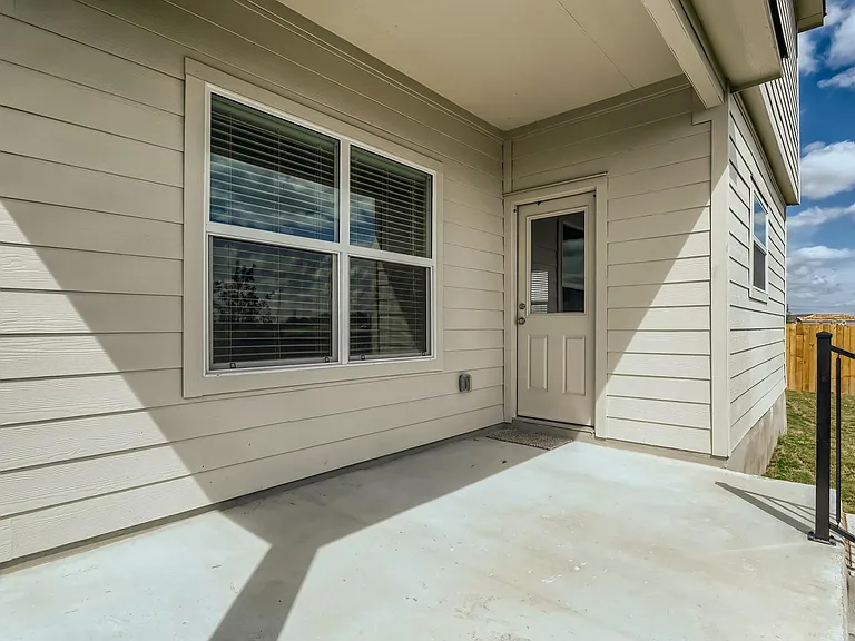310 Milliner Loop — Photo 17