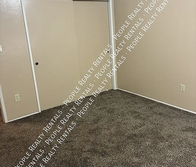 2714 S Real Rd #A — Photo 8