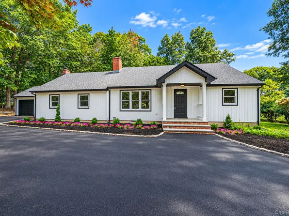 15 Sands Lane, Port Jefferson Village, NY 11777