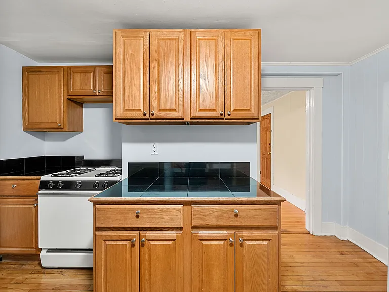 22-26 Waltham St #B3 — Photo 3