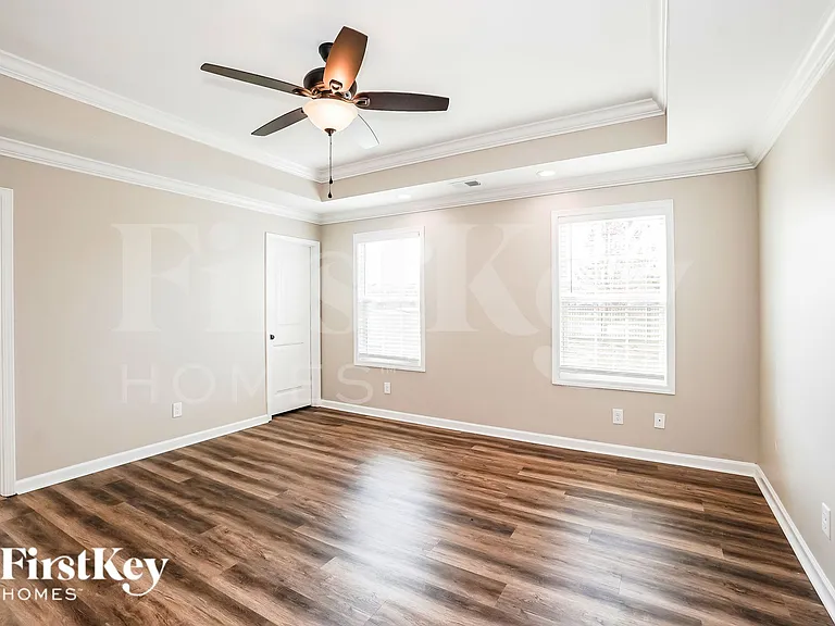 1544 Kestrel Dr — Photo 10