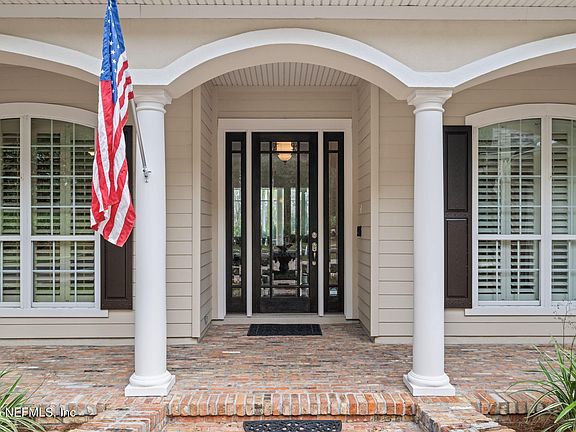 4th image of 108 N RIVER Drive