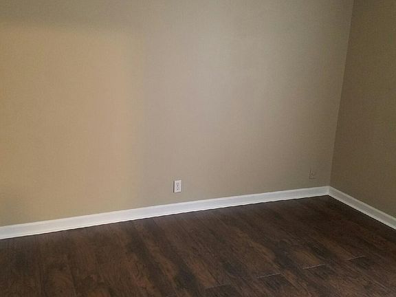 2nd image of 2945 Orchard Ave