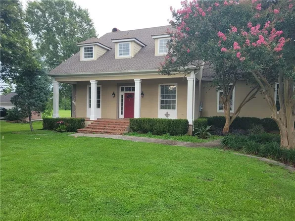 181 Torrey Pines Dr, New Orleans, LA 70128