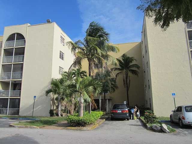 1st image of 7000 Miami Gardens Dr APT 4-224A
