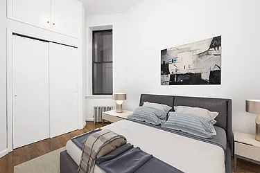 Rented by R New York