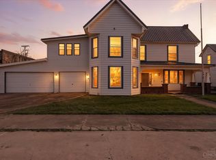 136 N Main St, Peebles, OH 45660